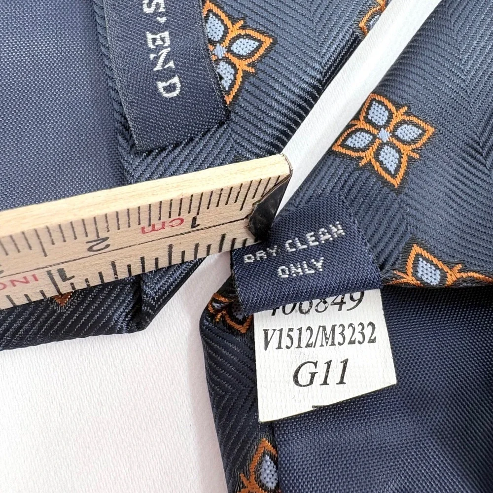 Lands' End Necktie Navy Blue Orange Geometric Medallion Herringbone Polyeser Tie